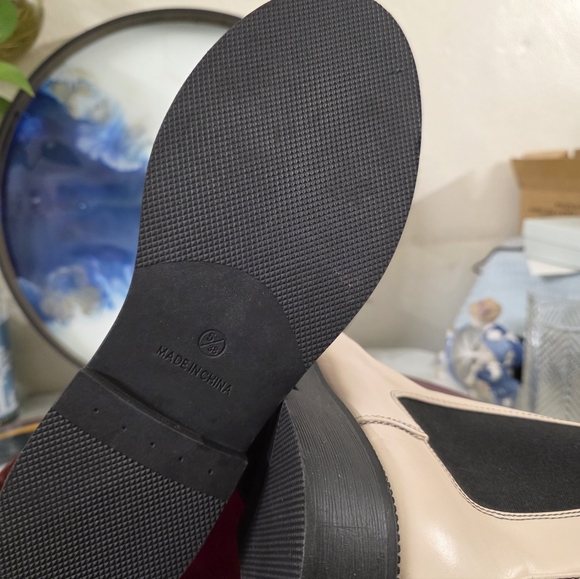 ASOS Bebo Sabina chelsea boots in ecru Size 38 - Picture 8 of 8